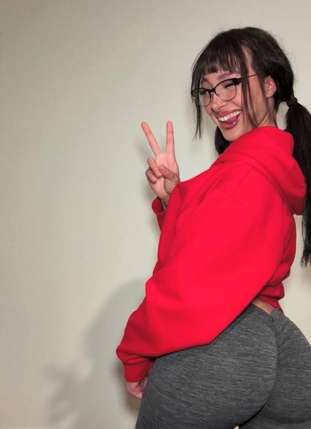 I’M VERY MUCH AVAILABLE TONIGHT FOR HOOKUP. I DO MEETUPS , MASSAGES , SELL KINDS OF DRUGS, PILLS AND WEED!!! - Image 2